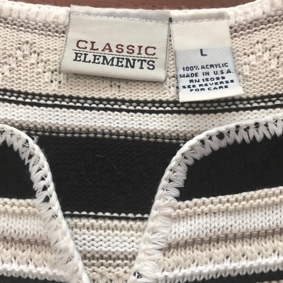 Classic Elements Short Sleeve Sweater - Picture 2 of 2